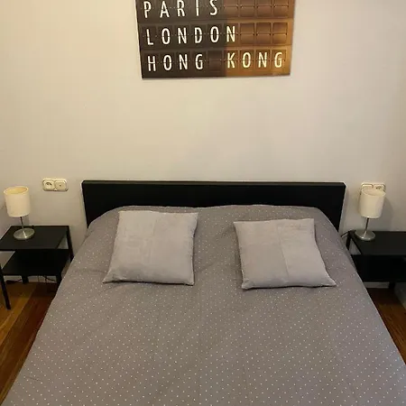 Cimadevilla 19 Daire Oviedo